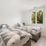 La Maison De Lecume Renovated Family House With Garden Dom wakacyjny Agde