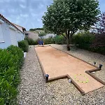 La Maison De Lecume Renovated Family House With Garden Dom wakacyjny *