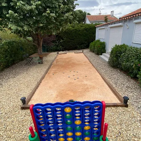 La Maison De Lecume Renovated Family House With Garden